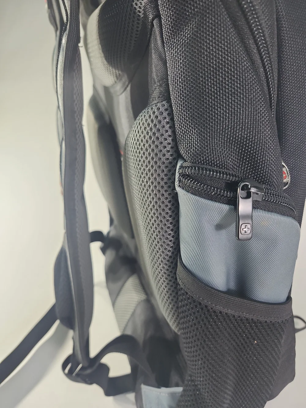 Men's Gray & Black Travel Backpack with Red Accents